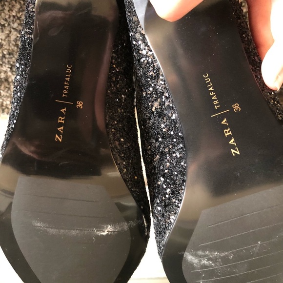 ZARA Sparkly Boot Heel - Picture 14 of 15